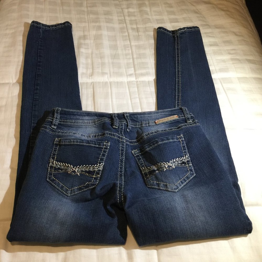 Myth Of Jade Merrick Wash Blue Skinny Stretch
